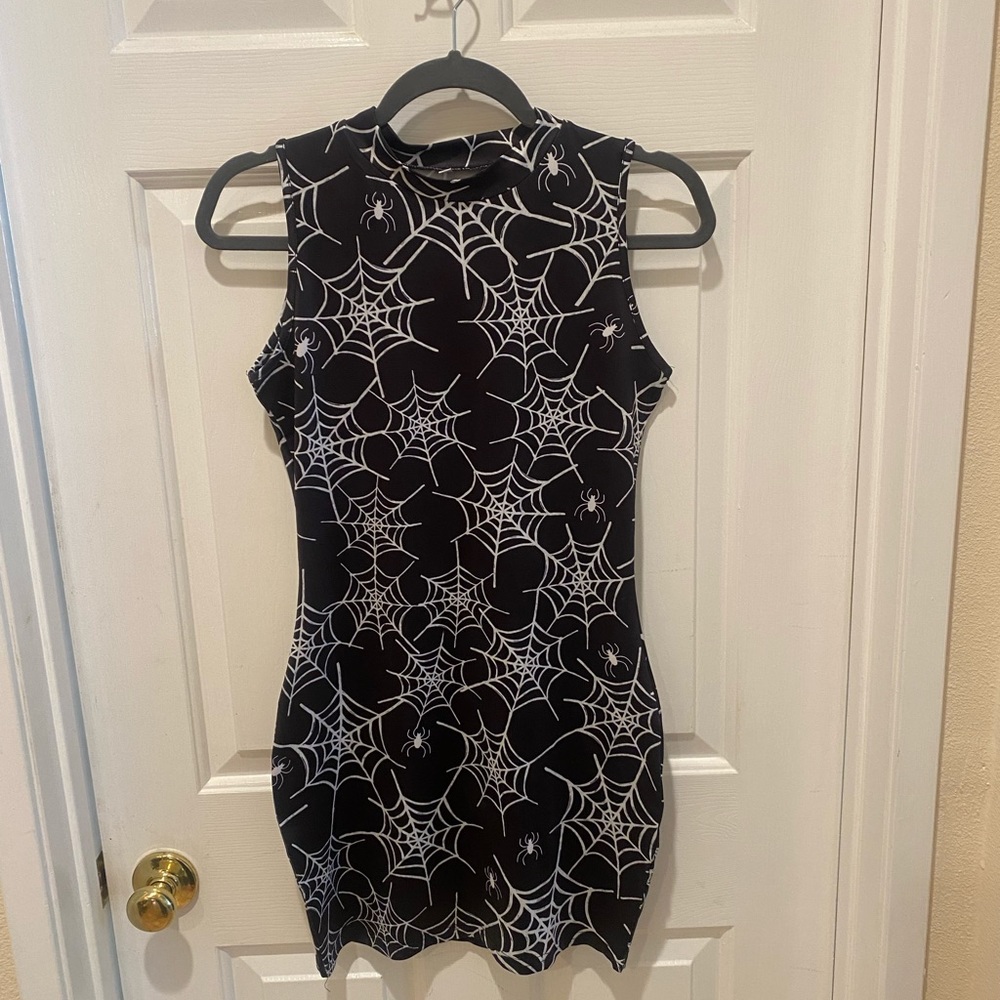 Spiderweb mini dress 🖤